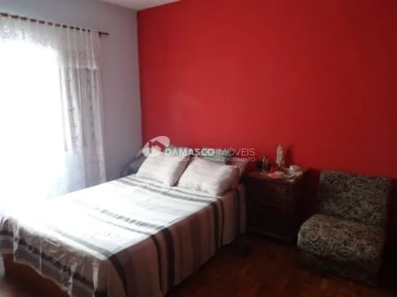 Sobrado à venda 2 Quartos, 2 Vagas, 125M², Vila Sacadura Cabral, Santo André - SP