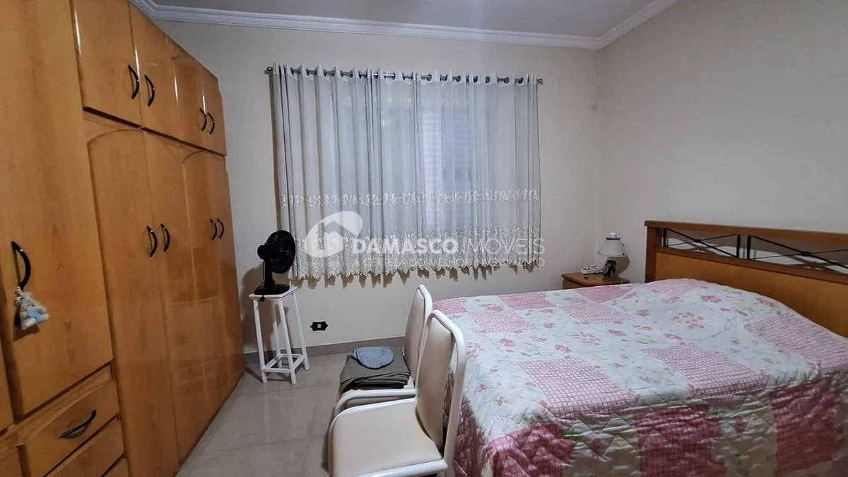 IMÓVEL TÉRREO NO BAIRRO SANTA PAULA COM DUAS CASAS E SALÃO COML