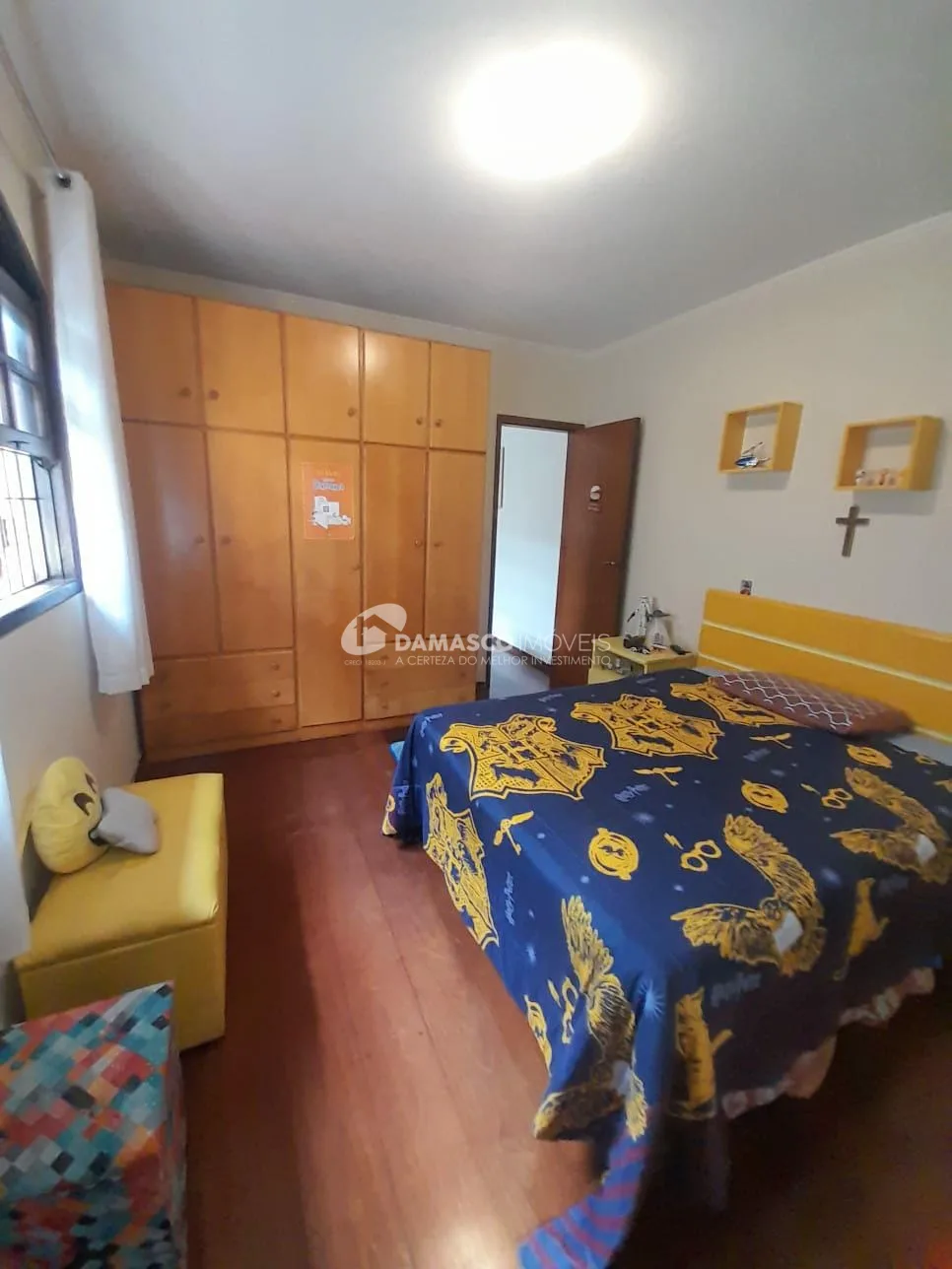 Sobrado à venda 4 Quartos, 2 Suites, 3 Vagas, 210M², Parque Tomas Saraiva, São Paulo - SP