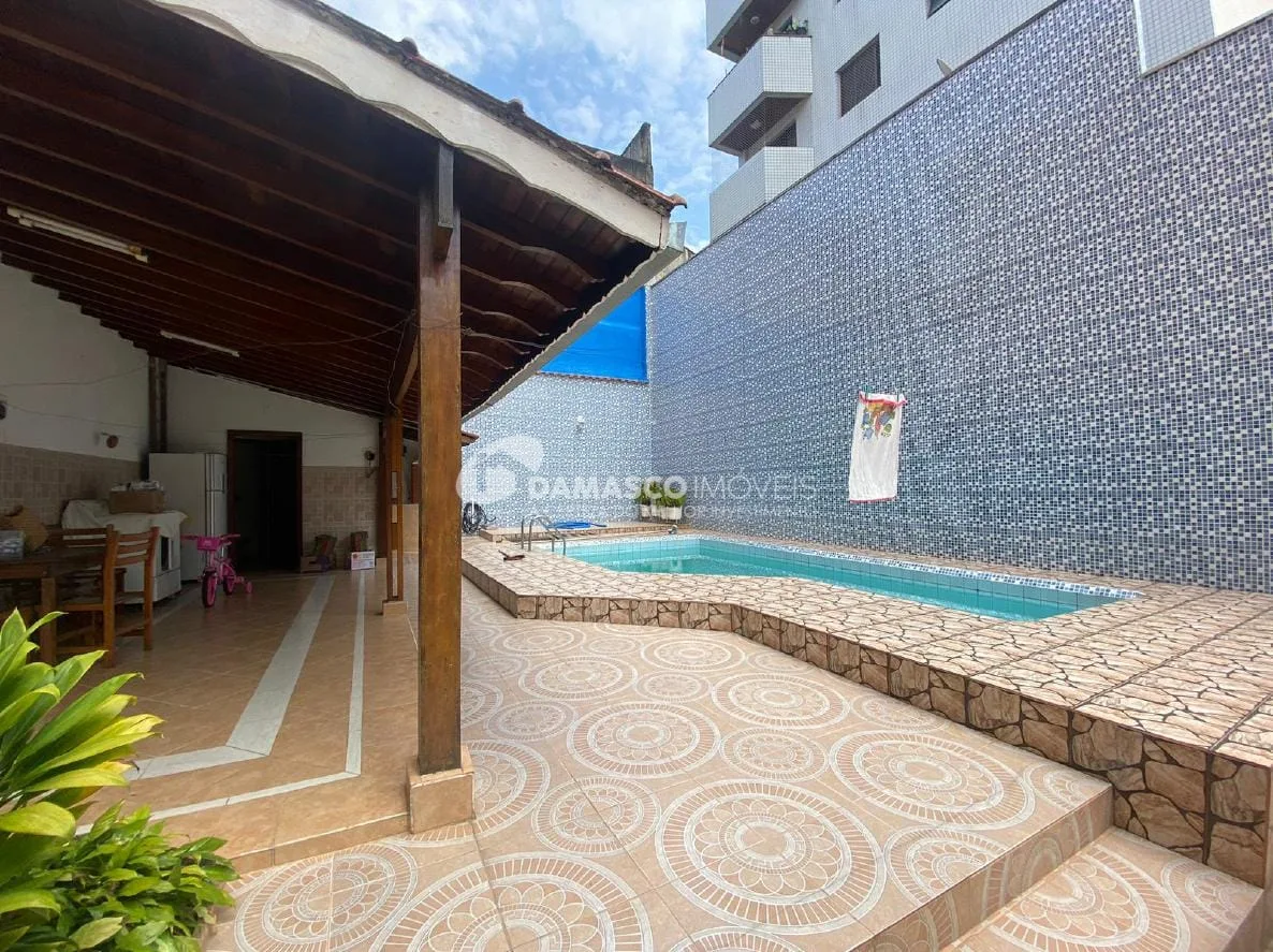 Sobrado à venda 3 Quartos, 3 Suites, 6 Vagas, 286M², Santa Maria, São Caetano do Sul - SP