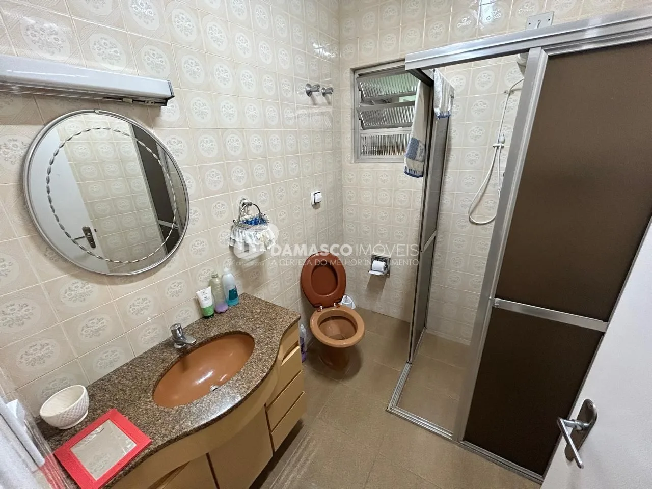 Casa padrão com 108 m² de área útil à Venda, com fácil acesso à via Anchieta,  na Vila Vermelha, São Paulo, SP
