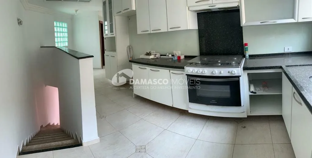 Sobrado à venda 3 Quartos, 1 Suite, 5 Vagas, Jardim São Caetano, São Caetano do Sul - SP