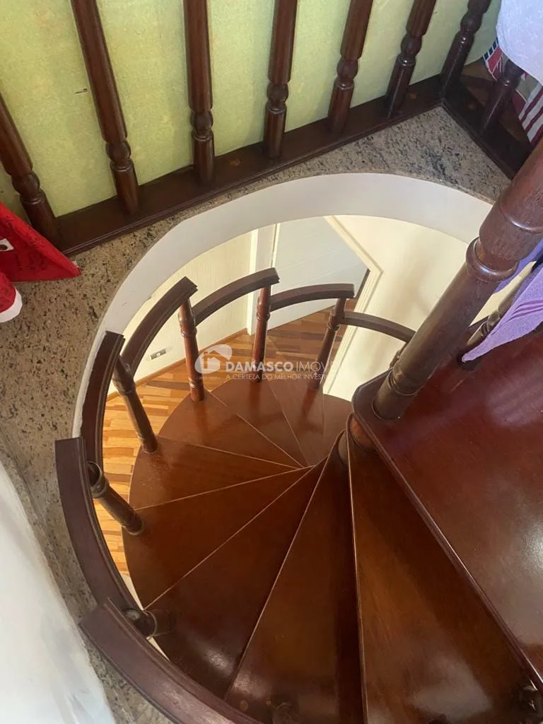 Sobrado à venda 3 Quartos, 3 Suites, 4 Vagas, 347M², Campestre, Santo André - SP