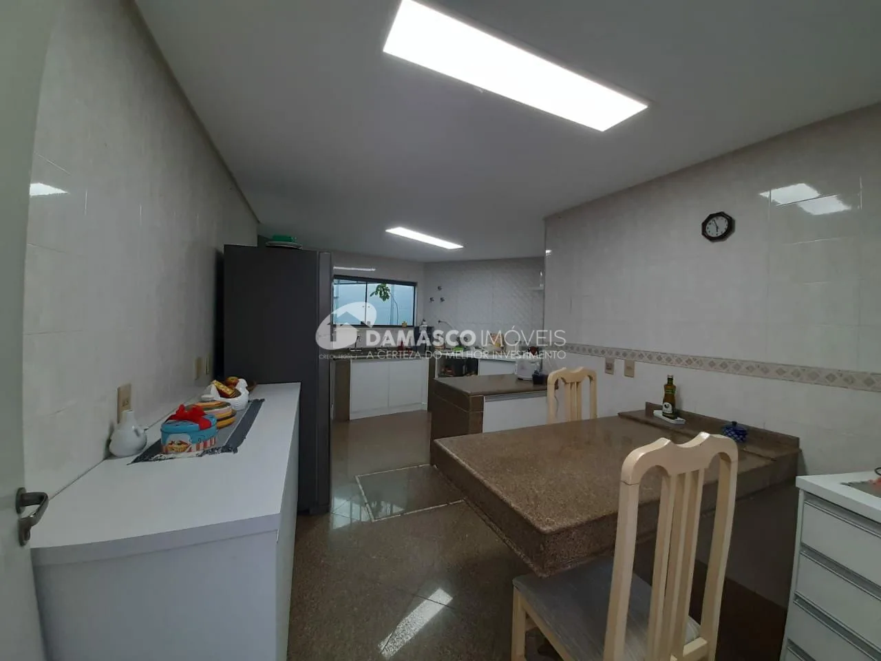 Sobrado à venda 4 Quartos, 4 Suites, 3 Vagas, 480M², Jardim São Caetano, São Caetano do Sul - SP