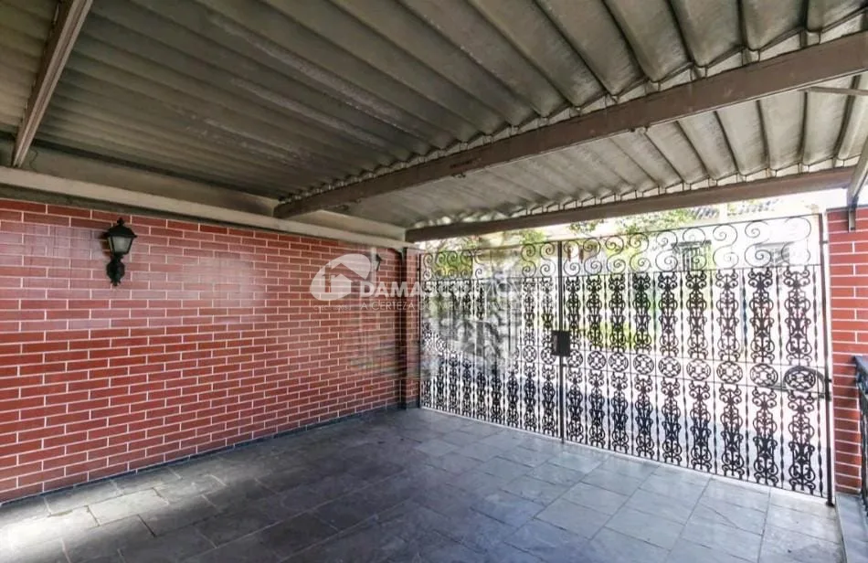Casa à venda 5 Quartos, 3 Suites, 6 Vagas, 330M², Vila Alpina, São Paulo - SP