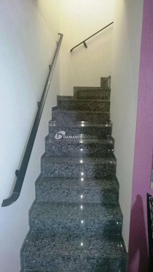 Sobrado à venda 2 Quartos, 1 Suite, 2 Vagas, 121M², Vila Bela, São Paulo - SP