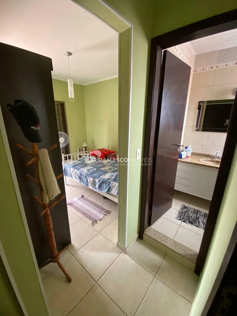 Sobrado à venda 3 Quartos, 1 Suite, 3 Vagas, 220M², Osvaldo Cruz, São Caetano do Sul - SP