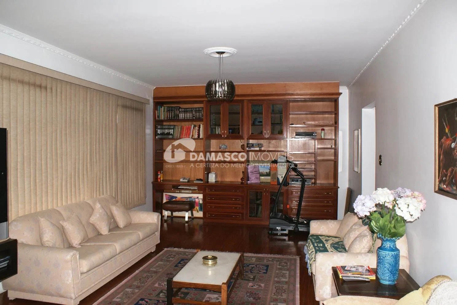 Casa à venda 3 Quartos, 1 Suite, 5 Vagas, 380M², Paulicéia, São Bernardo do Campo - SP
