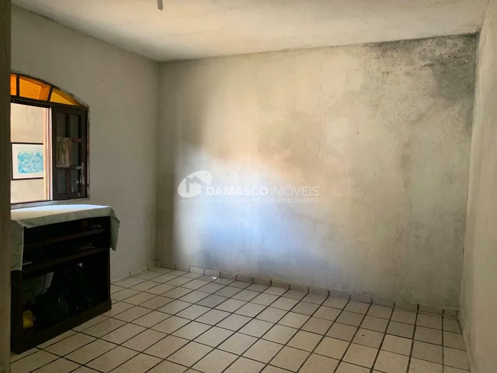 Casa à venda 2 Quartos, 3 Vagas, Olímpico, São Caetano do Sul - SP