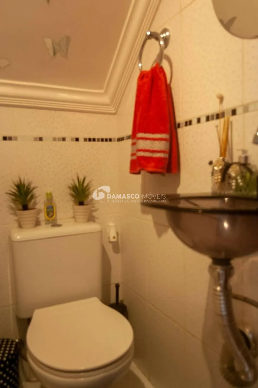 Sobrado à venda 3 Quartos, 1 Suite, 2 Vagas, Vila Alpina, São Paulo - SP