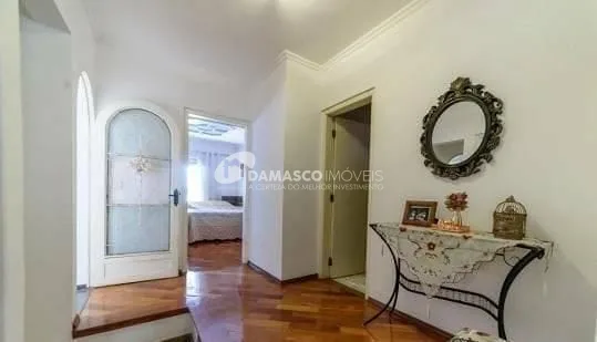 Sobrado à venda 5 Quartos, 1 Suite, 3 Vagas, 265M², Mauá, São Caetano do Sul - SP