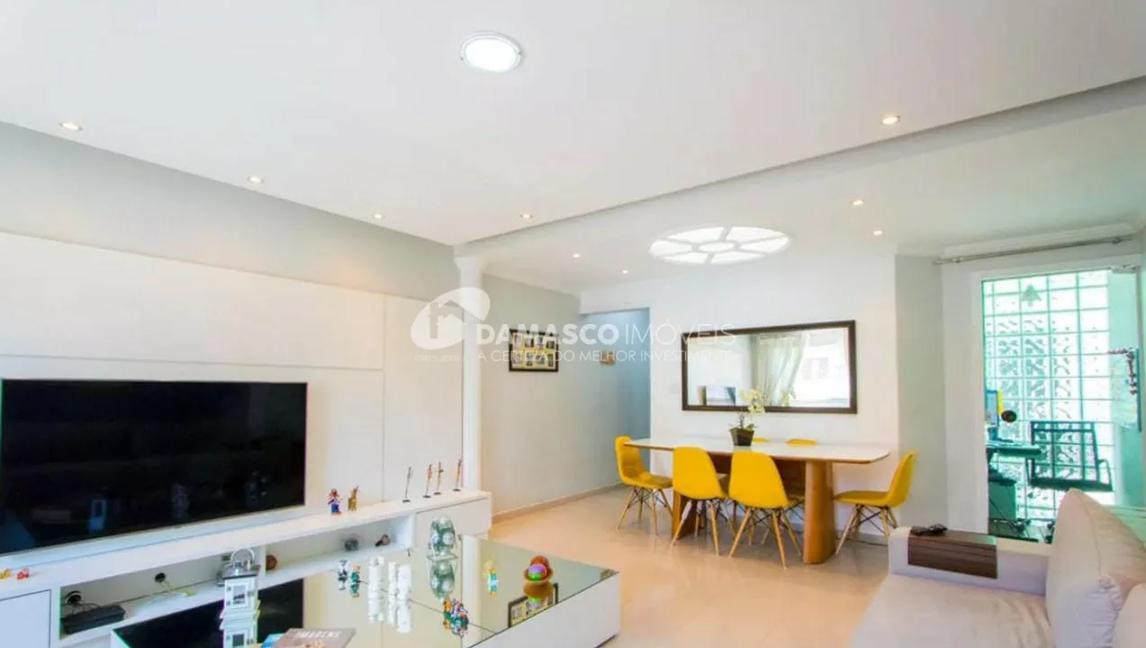Sobrado à venda 3 Quartos, 1 Suite, 4 Vagas, 207M², Campestre, Santo André - SP