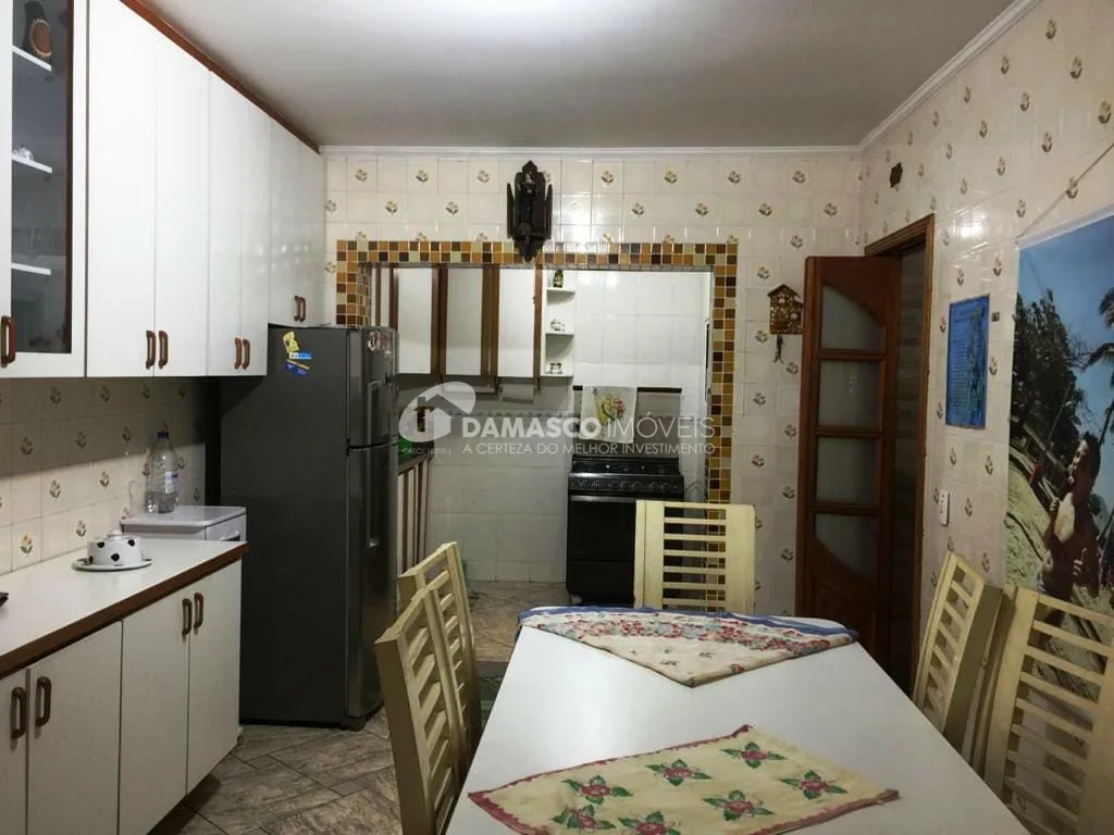 Sobrado à venda 2 Quartos, 2 Suites, 2 Vagas, 315M², Fundação, São Caetano do Sul - SP
