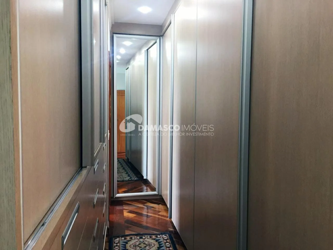 Sobrado para Locação 3 Quartos, 1 Suite, 4 Vagas, Santo Antônio, São Caetano do Sul - SP