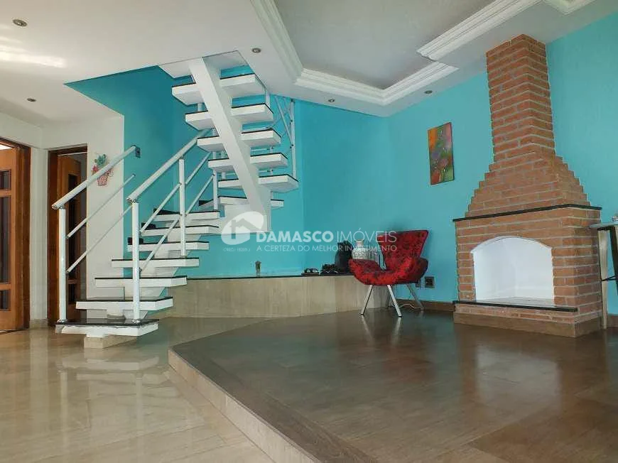 Sobrado à venda 3 Quartos, 1 Suite, 2 Vagas, 280M², Vila Alpina, São Paulo - SP