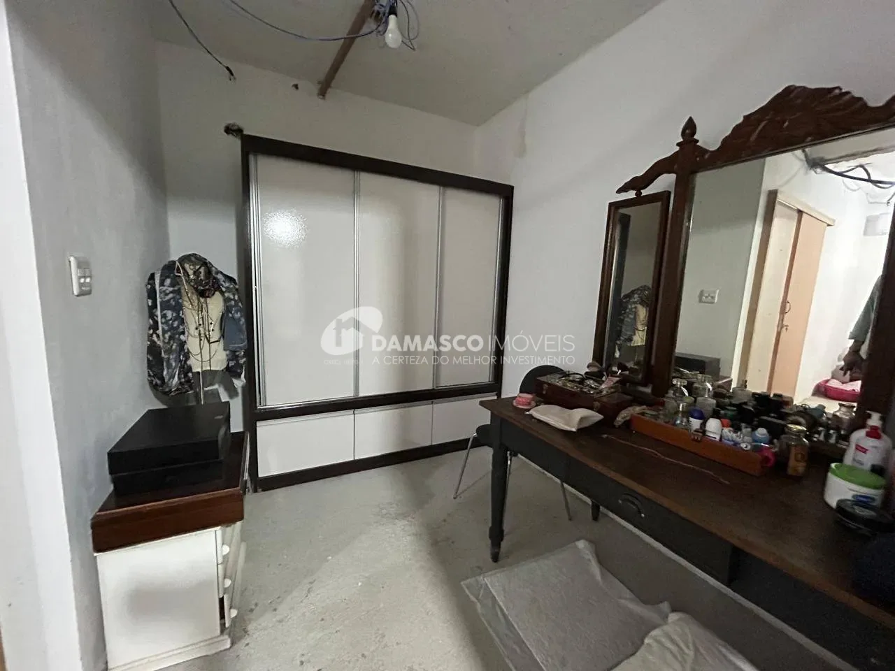 Sobrado à venda no Santa Paula | 176 m² | 2 dormitórios | 1 suíte | 4 vagas