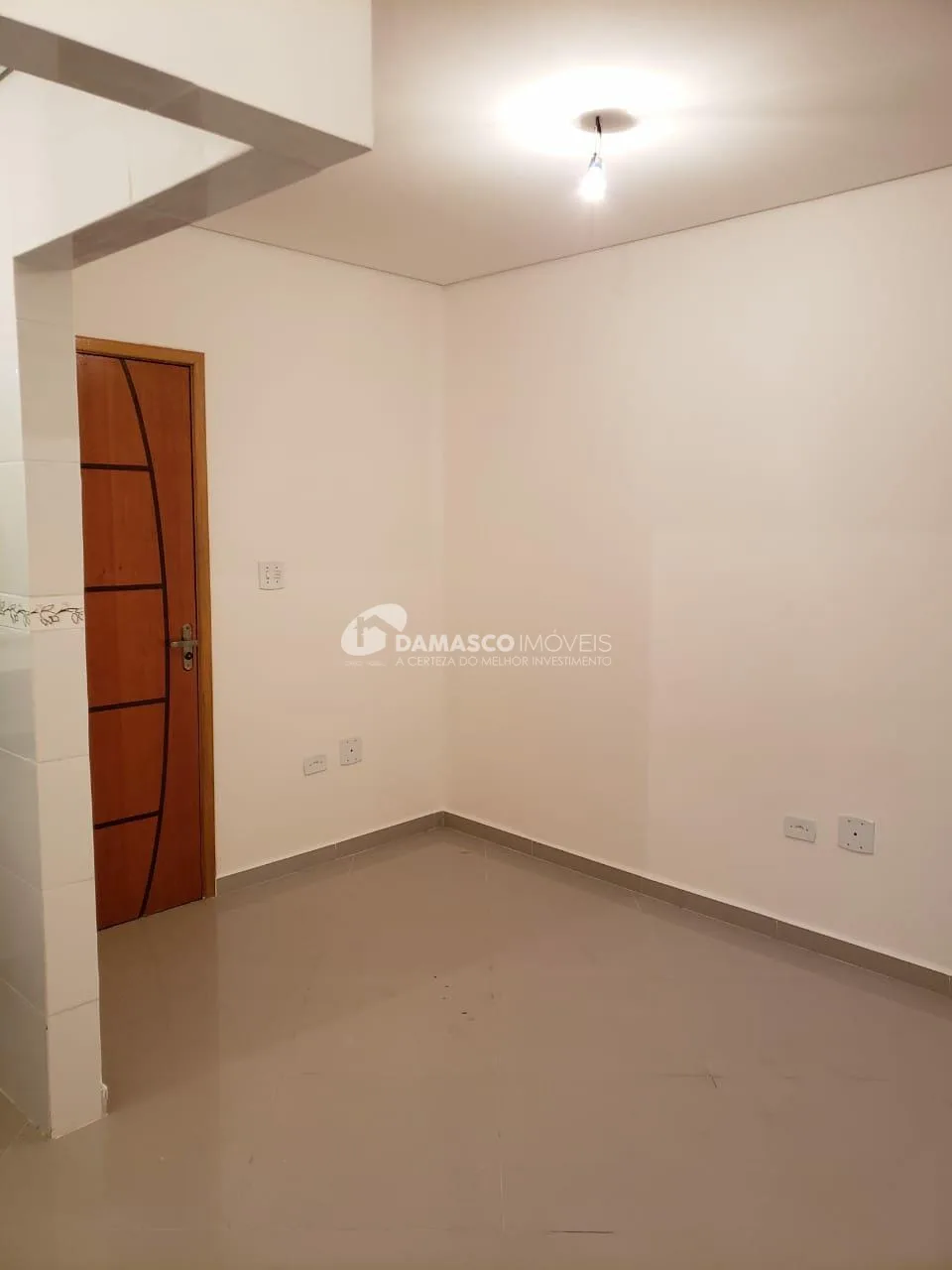 Sobrado à venda 2 Quartos, 2 Suites, 1 Vaga, 120M², Vila Príncipe de Gales, Santo André - SP