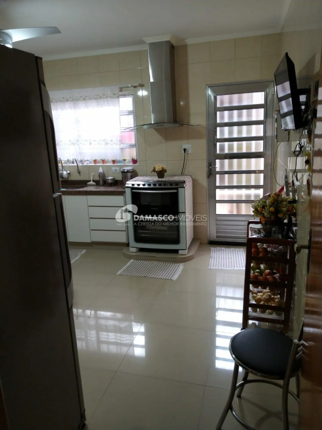 Sobrado à venda 2 Quartos, 2 Vagas, 100M², Vila Arapuã, São Paulo - SP