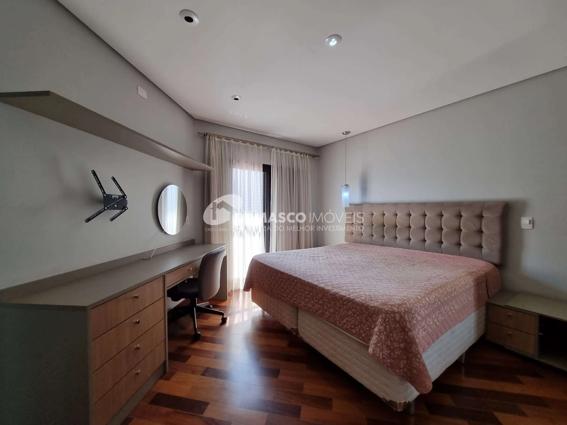 Sobrado à venda 3 Quartos, 3 Suites, 4 Vagas, 221M², Olímpico, São Caetano do Sul - SP