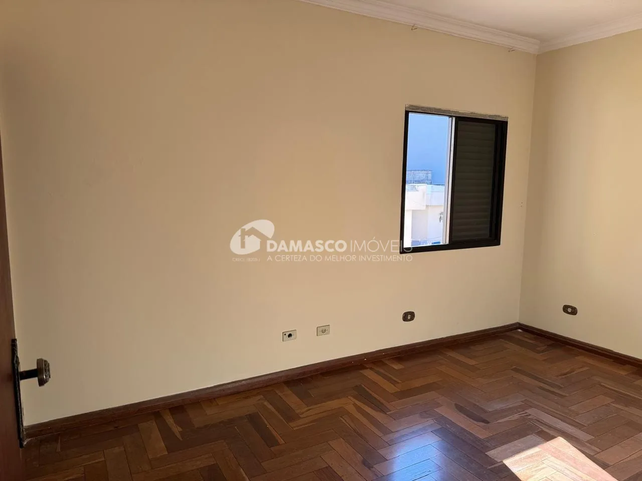 Sobrado com 5 andares à venda com 510m² de área construída - Bairro Olímpico, São Caetano do Sul, SP