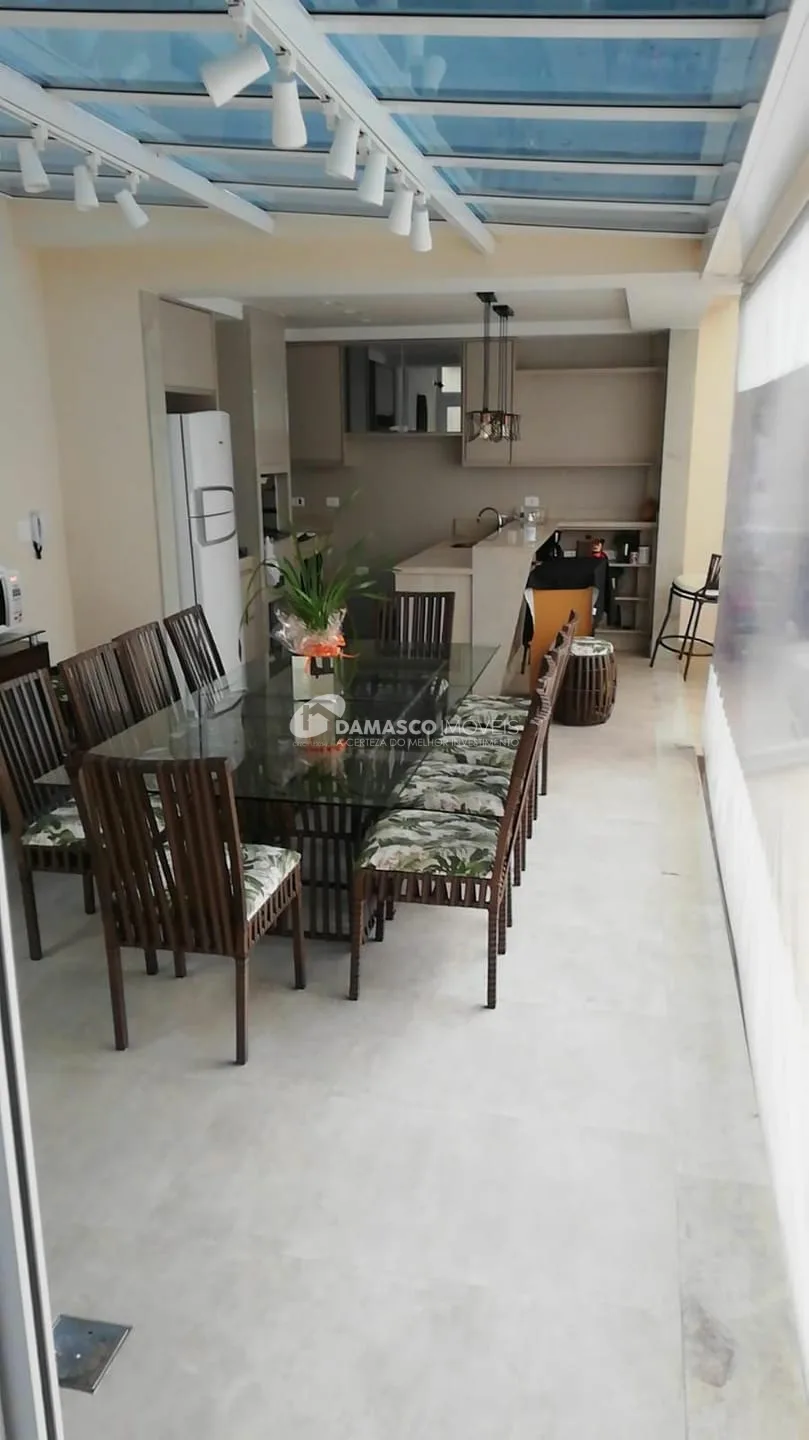 Sobrado à venda 4 Quartos, 3 Suites, 5 Vagas, Jardim São Caetano, São Caetano do Sul - SP