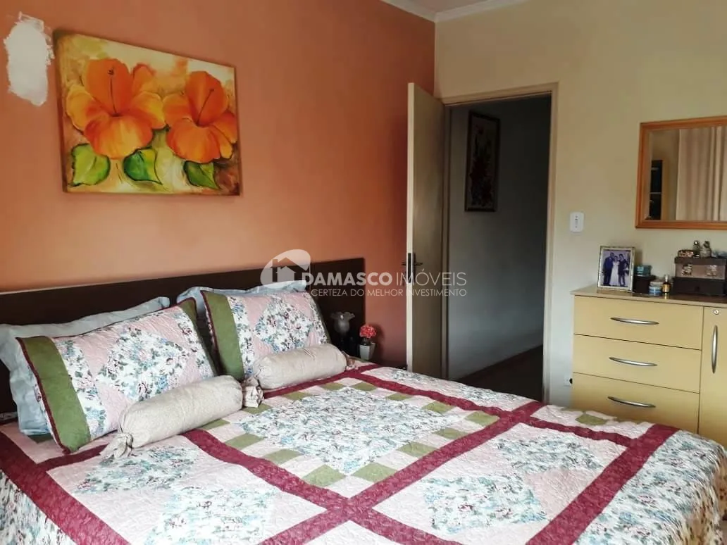 Sobrado à venda, 230mts A.U.,  3 Dorms, 1 Suite, 2 Vagas,  Olímpico, São Caetano do Sul - SP