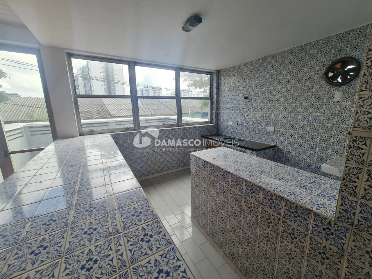 Sobrado para Locação 3 Quartos, 1 Suite, 4 Vagas, 500M², Cerâmica, São Caetano do Sul - SP