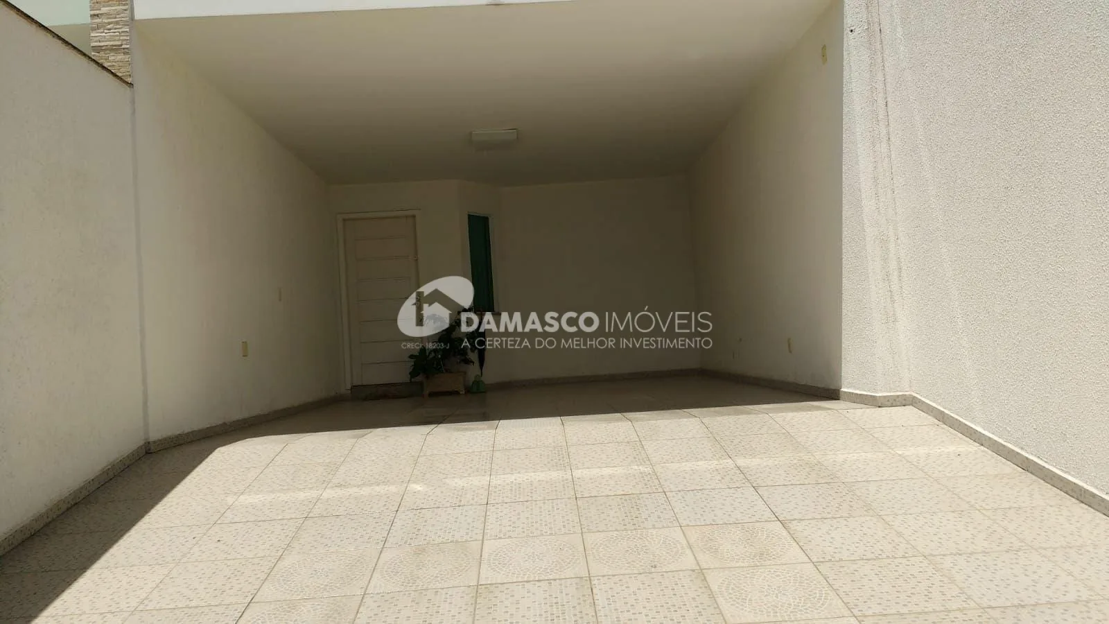 Sobrado à venda 4 Quartos, 2 Suites, 4 Vagas, 360M², Barcelona, São Caetano do Sul - SP