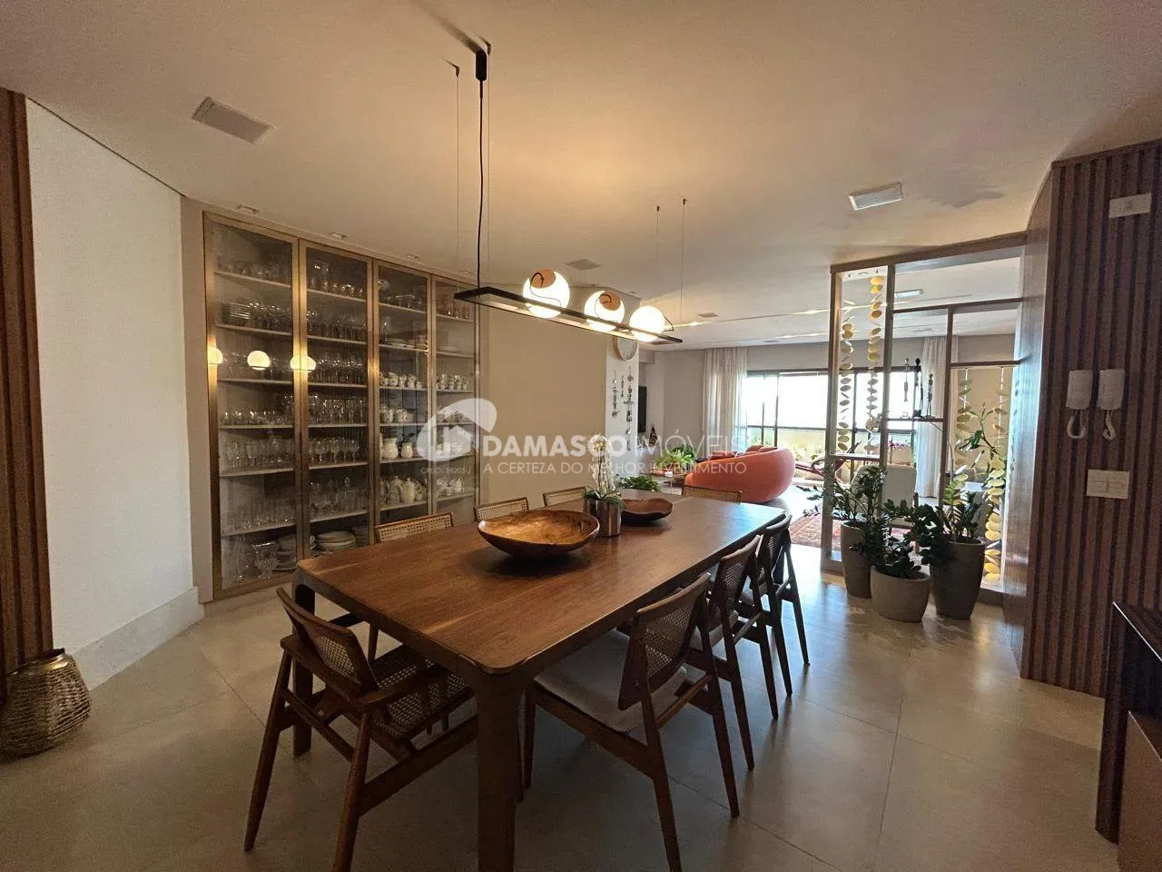 Apartamento de Alto Padrão à Venda no Santo Antônio, São Caetano do Sul | 238 m² | 4 Dormitórios | 2 Suítes
