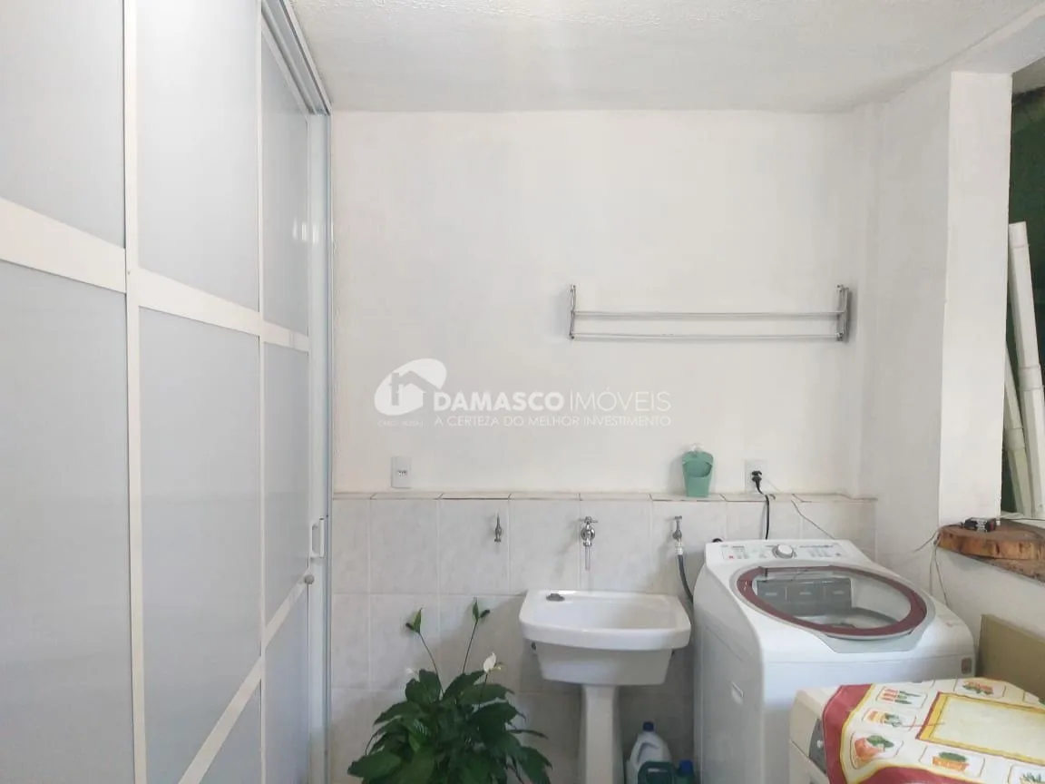 Sobrado à venda 3 Quartos, 2 Vagas, Rudge Ramos, São Bernardo do Campo - SP