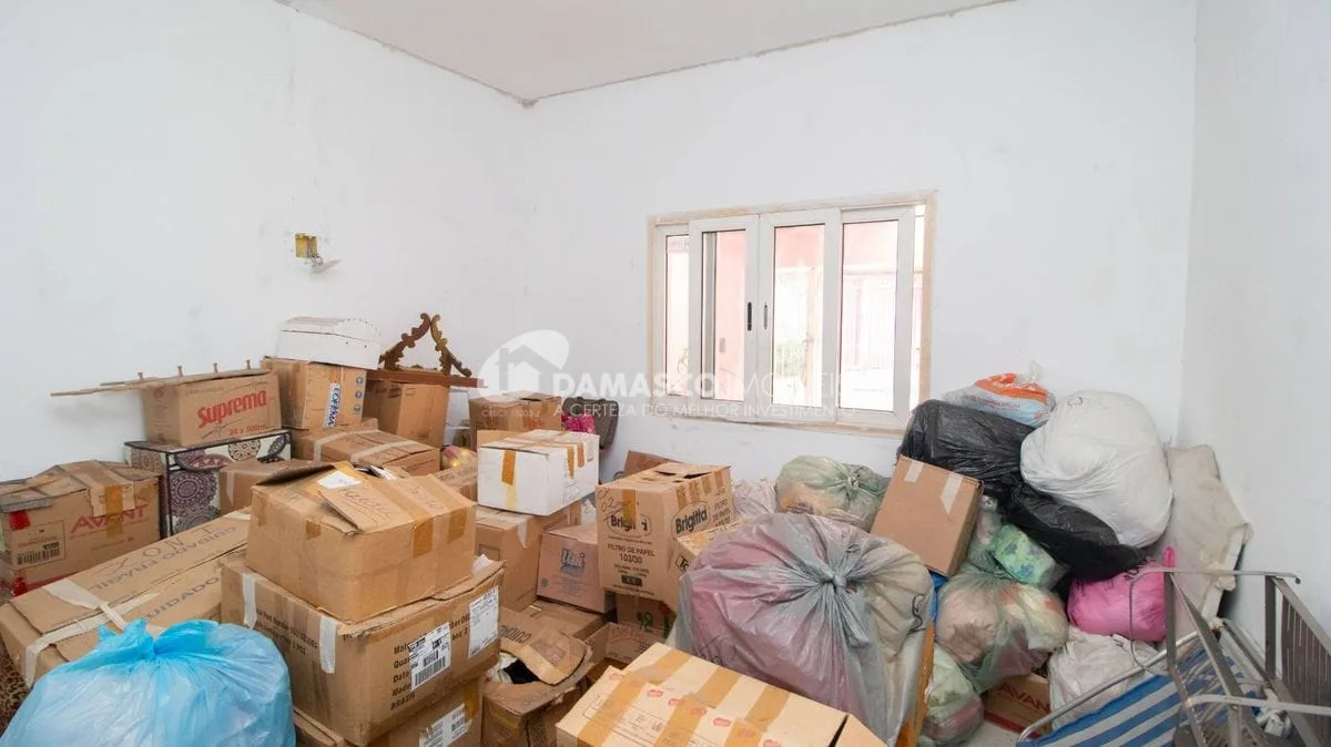 Imóvel com duas casas Bairro Osvaldo Cruz