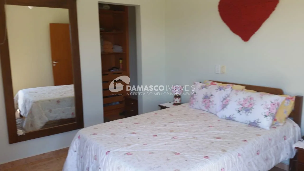 Sobrado à venda 5 Quartos, 5 Suites, 12 Vagas, 750M², Não informado, Piracicaba - SP