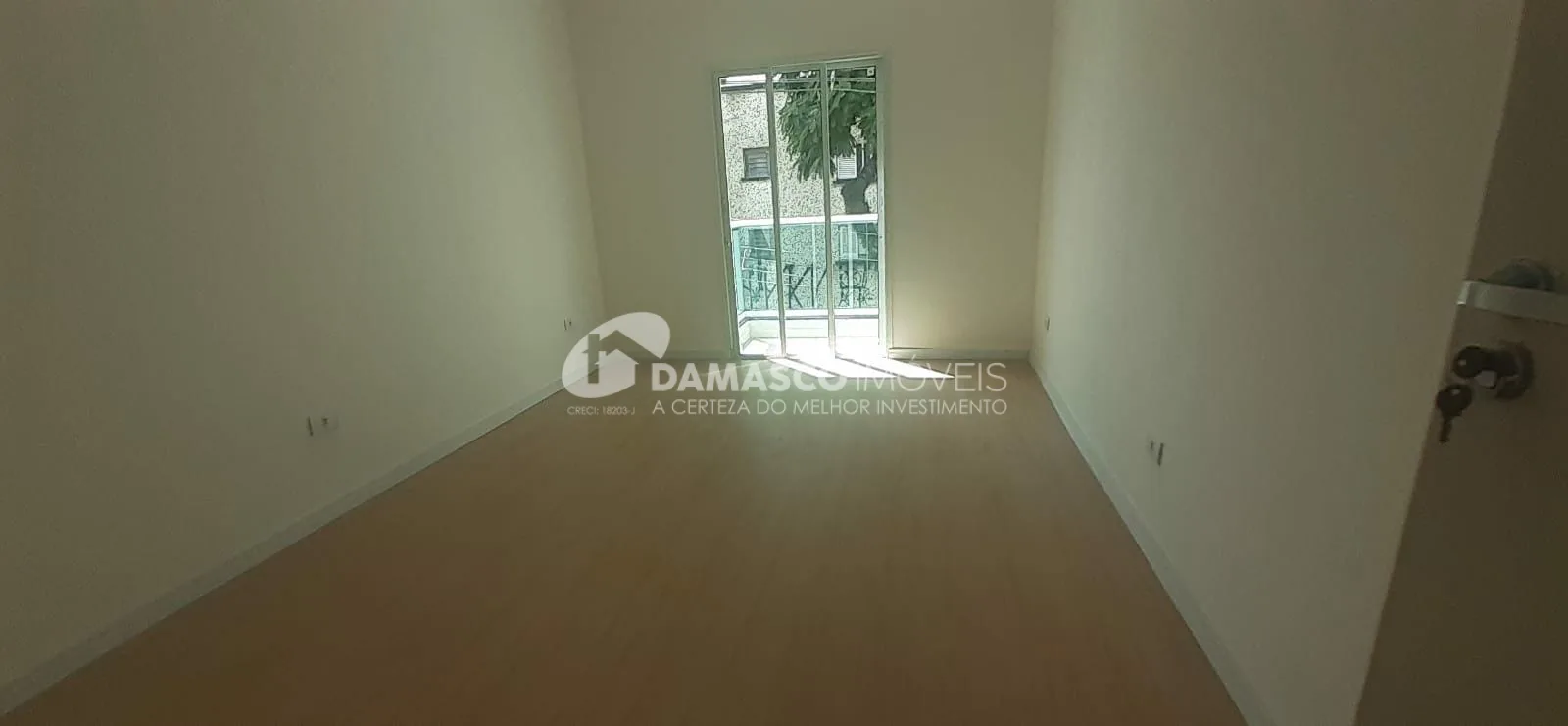 Sobrado à venda 3 Quartos, 2 Vagas, 250M², Vila Monumento, São Paulo - SP