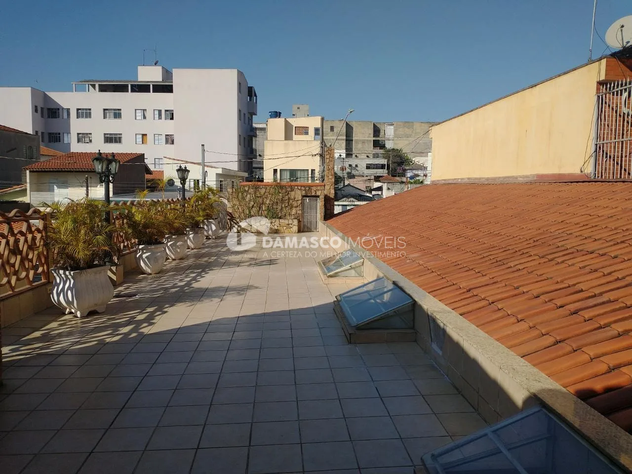 Casa à venda 3 Quartos, 1 Suite, 8 Vagas, 380M², Cerâmica, São Caetano do Sul - SP