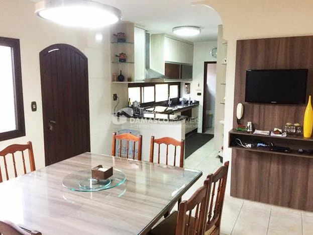Casa à venda 3 Quartos, 2 Suites, 4 Vagas, 224M², Campestre, Santo André - SP
