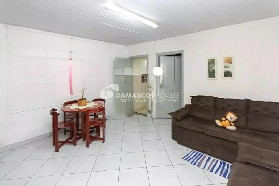 Casa à venda 3 Quartos, 2 Vagas, Jardim Ana Rosa, São Paulo - SP