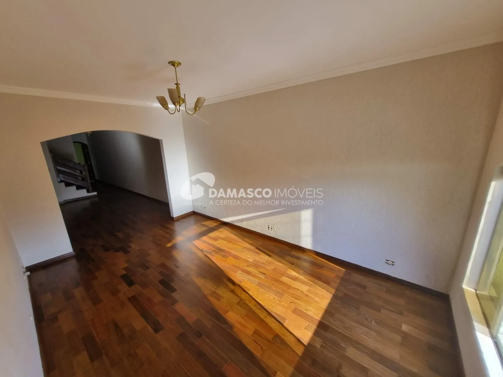 Sobrado à venda 3 Quartos, 2 Suites, 2 Vagas, 207 m², Campestre, Santo André - SP