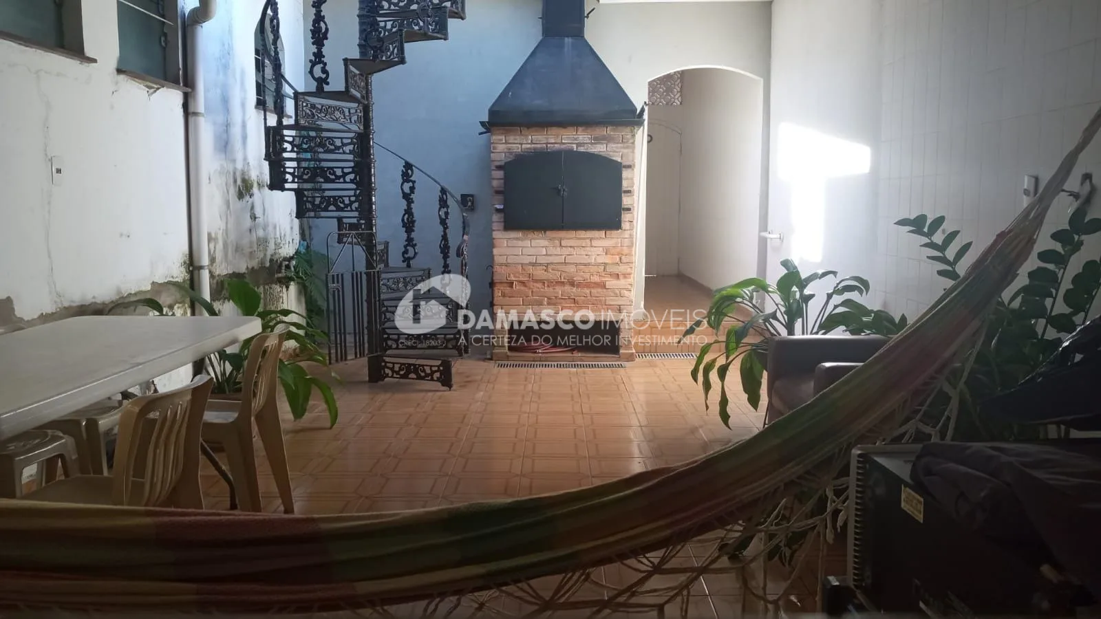 Casa à venda 2 Quartos, 1 Suite, 3 Vagas, 235M², Campestre, Santo André - SP