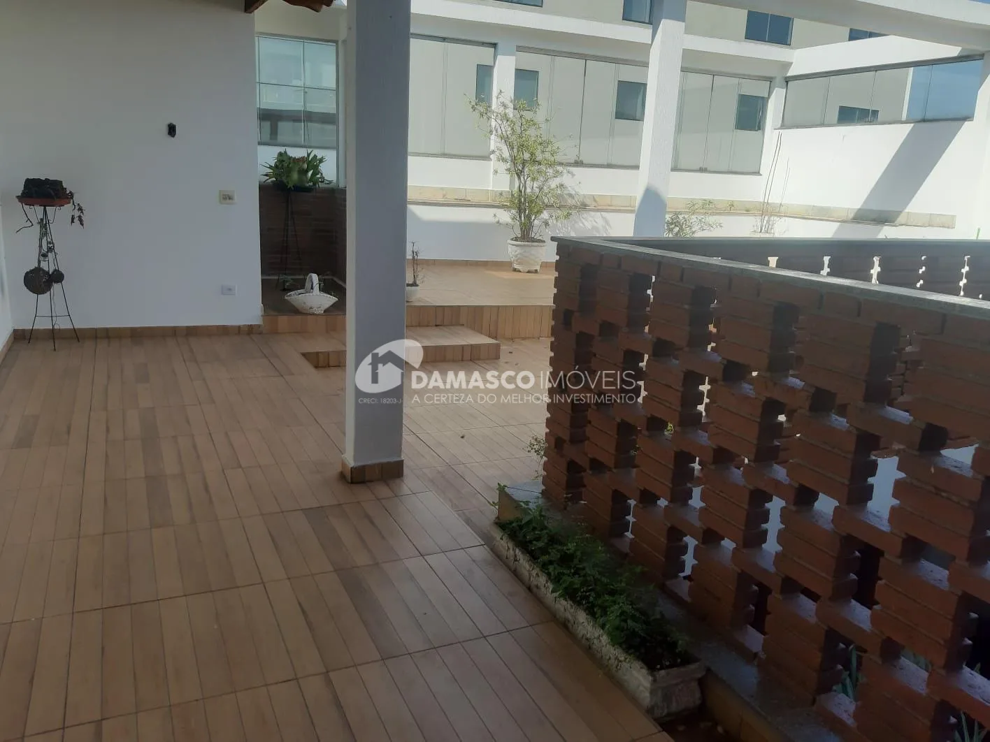 Prédio à venda 2 Vagas, 690M², Nova Gerty, São Caetano do Sul - SP