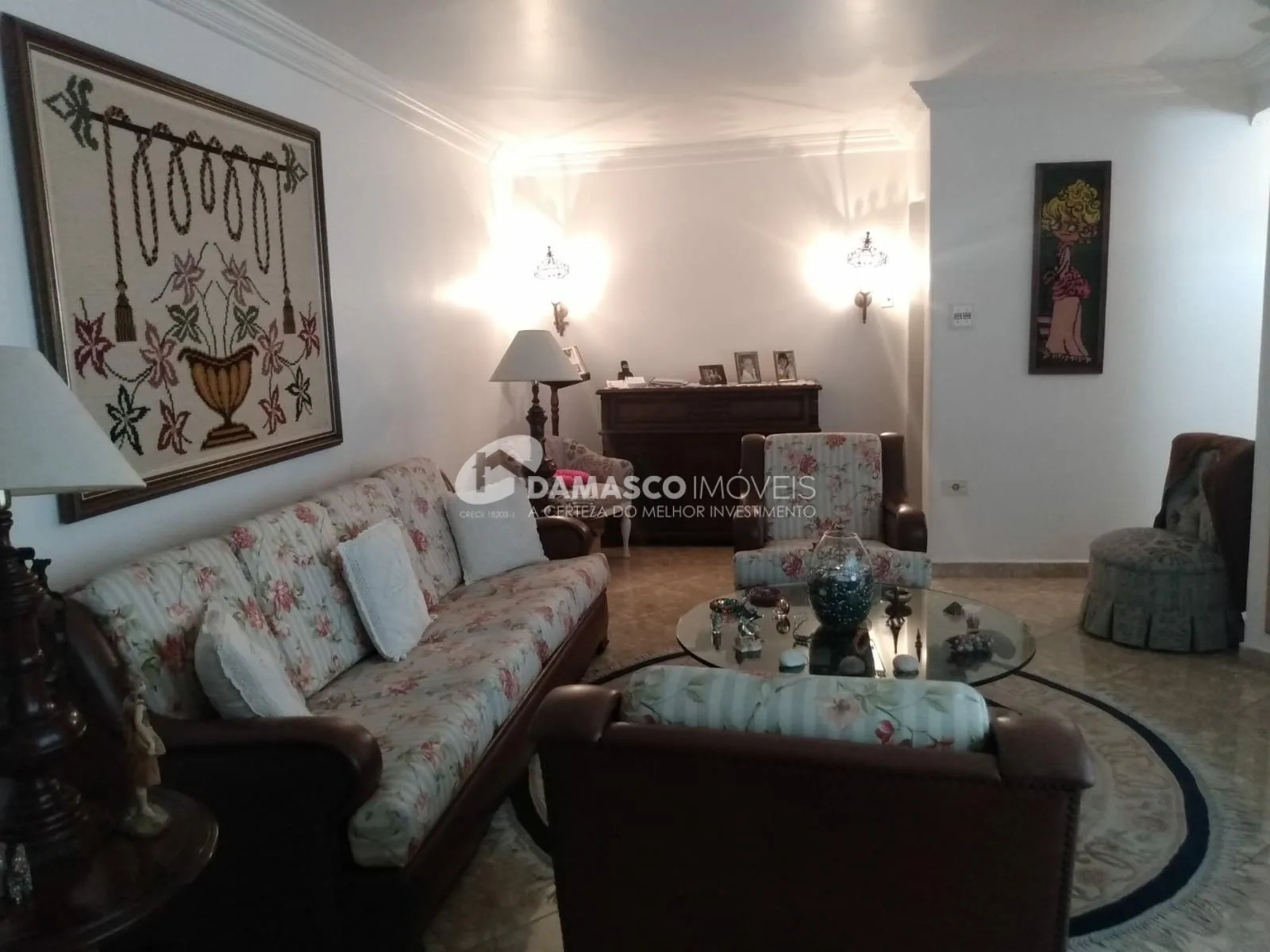Sobrado à venda 4 Quartos, 1 Suite, 5 Vagas, 251M², Olímpico, São Caetano do Sul - SP