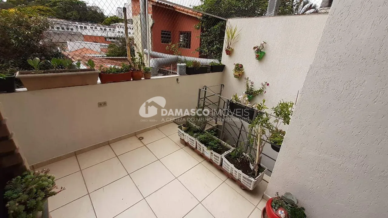 Sobrado à venda com 150 m², 03 dormitórios, 02 suítes, bem localizado, Imirim, São Paulo, SP