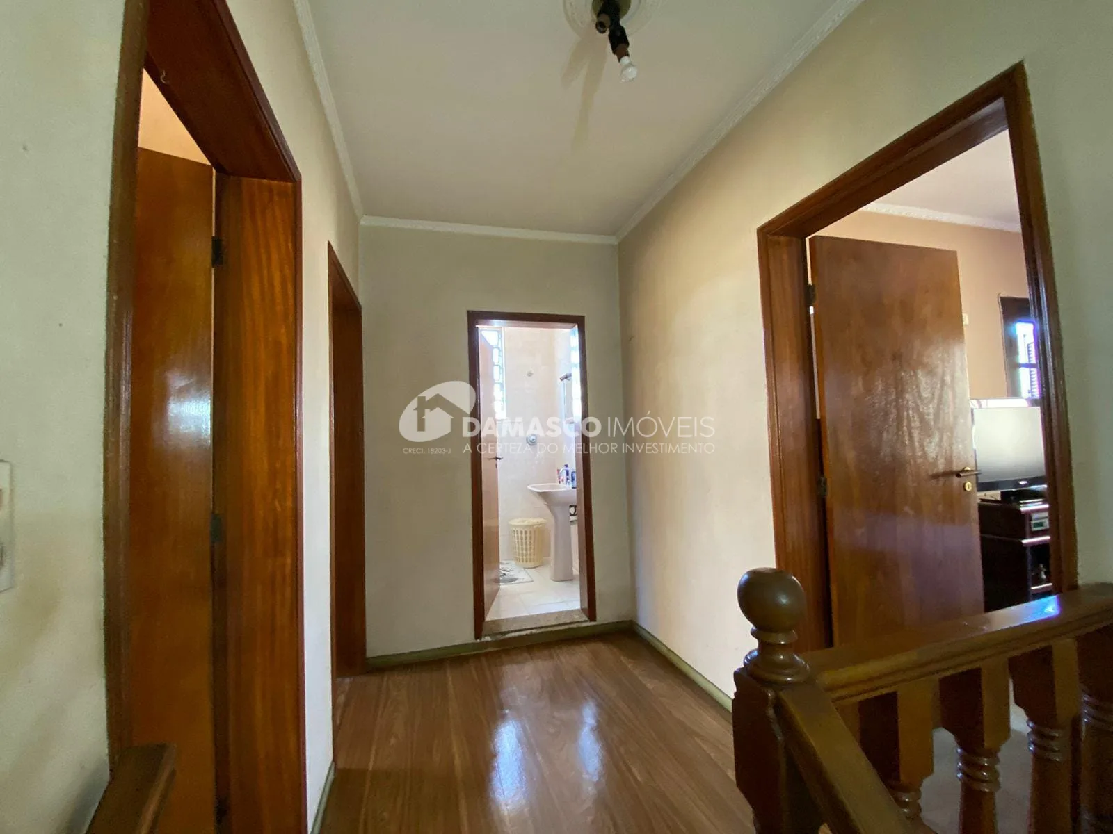 Sobrado à venda 3 Quartos, 1 Suite, 2 Vagas, 195M², Vila Alpina, São Paulo - SP