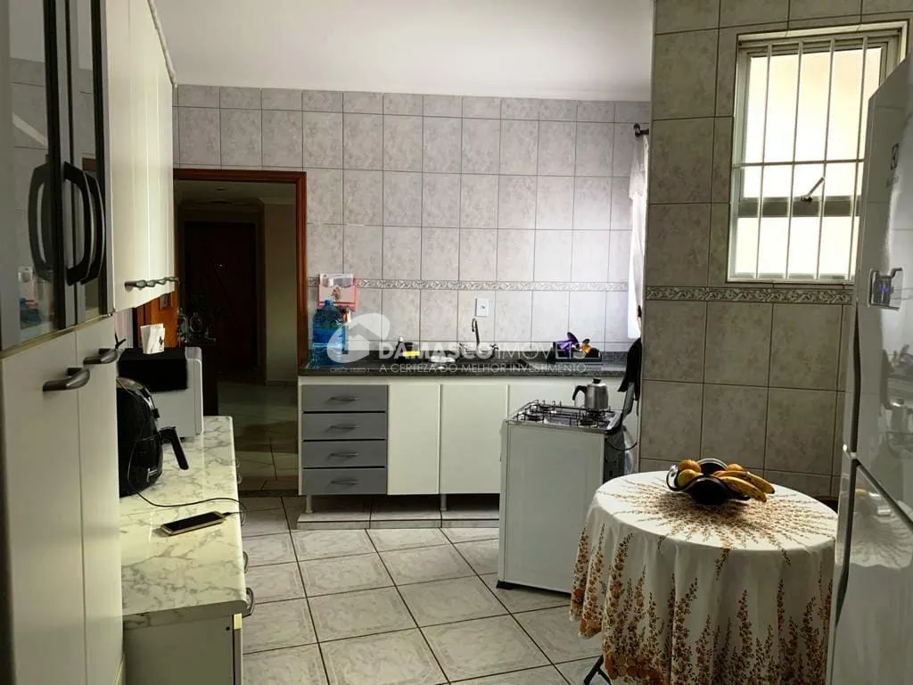 Sobrado à venda 2 Quartos, 1 Suite, 1 Vaga, Santa Maria, São Caetano do Sul - SP