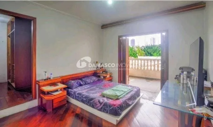 Sobrado à venda 3 Quartos, 1 Suite, 2 Vagas, 350M², Santa Maria, São Caetano do Sul - SP