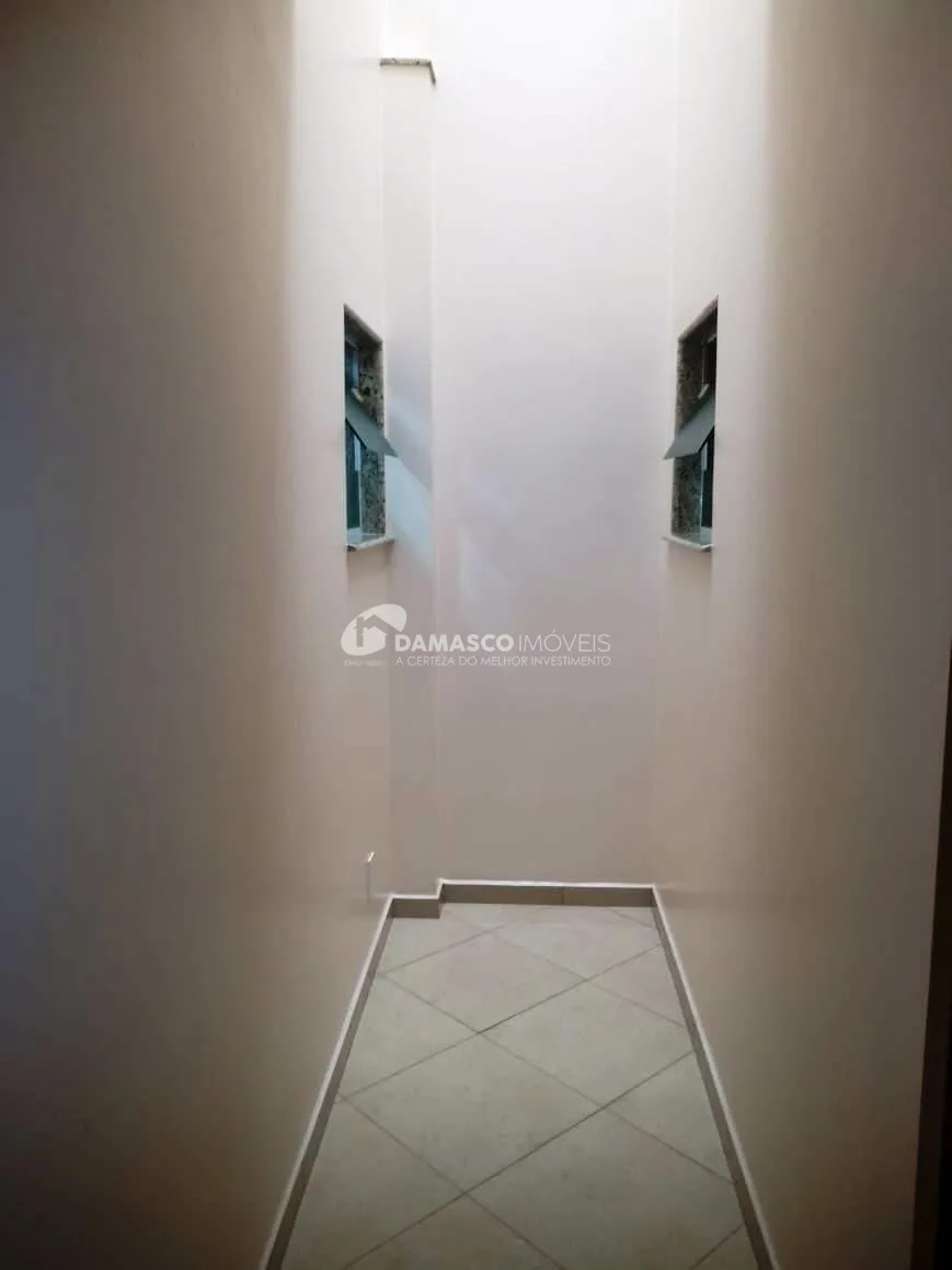 Sobrado à venda 3 Quartos, 1 Suite, 16 Vagas, 572M², Nova Gerty, São Caetano do Sul - SP
