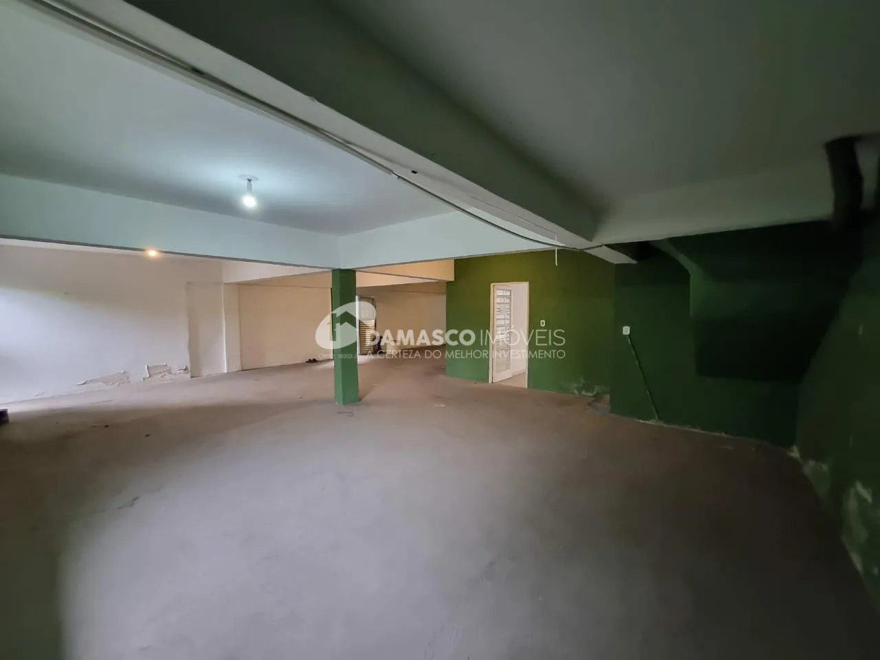 Sobrado à venda 4 Quartos, 2 Suites, 8 Vagas, Rudge Ramos, São Bernardo do Campo - SP