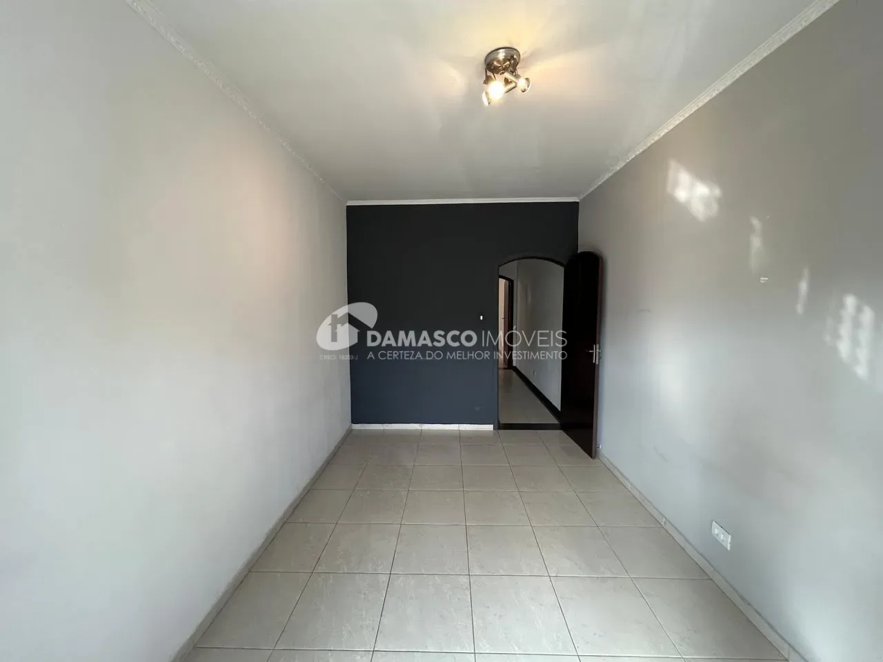 Sobrado para Venda 3 Quartos, 2 Suites, 5 Vagas, Mauá, São Caetano do Sul - SP
