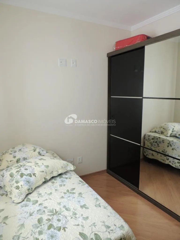Sobrado à venda 3 Quartos, 1 Suite, 2 Vagas, 100M², Vila Alpina, São Paulo - SP