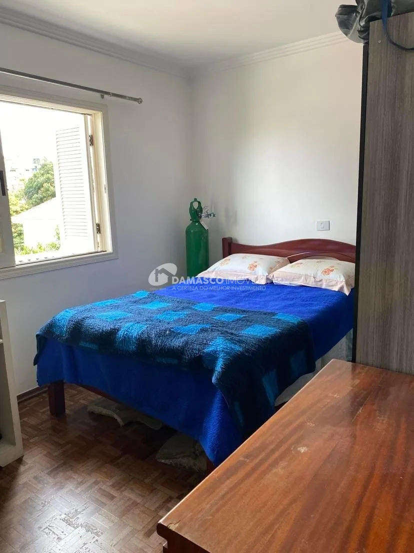 Sobrado à venda 3 Quartos, 1 Suite, 2 Vagas, 180M², Sítio da Figueira, São Paulo - SP