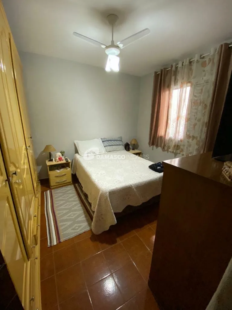 Casa à venda 1 Quarto, 2 Vagas, Vila Palmares, Santo André - SP